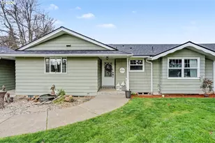 5910 NE Davis Creek Rd, Silverton, OR 97381 - Photo 2