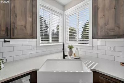 379 NW Denton Ave, Dallas, OR 97338 - Photo 12