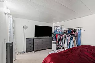 491 Creswood Dr, Creswell, OR 97426 - Photo 14