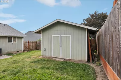 280 E 6th St, Lafayette, OR 97127 - Photo 32