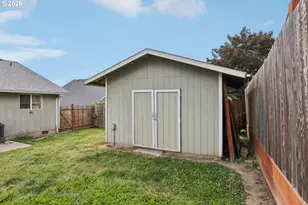 280 E 6th St, Lafayette, OR 97127 - Photo 32