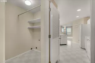 1668 SE Ripplewood Ave, Hillsboro, OR 97123 - Photo 12