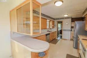 383 Little Valley Rd, Roseburg, OR 97471 - Photo 12