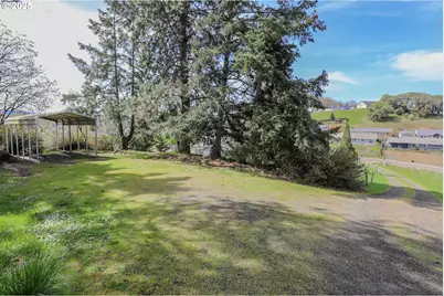 383 Little Valley Rd, Roseburg, OR 97471 - Photo 36