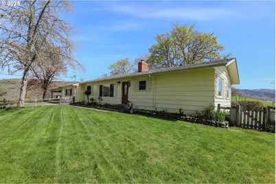 383 Little Valley Rd, Roseburg, OR 97471 - Photo 40