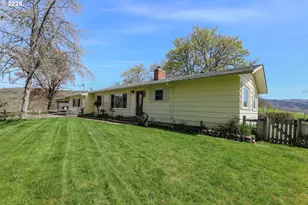 383 Little Valley Rd, Roseburg, OR 97471 - Photo 40