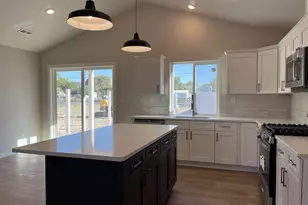 630 Crafton Ln, Stanfield, OR 97875 - Photo 6