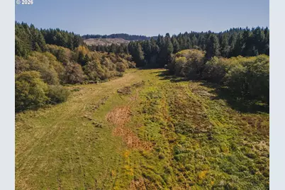 931 N S Low Rd, Seal Rock, OR 97376 - Photo 6