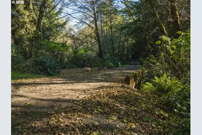 931 N S Low Rd, Seal Rock, OR 97376 - Photo 18