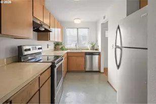 893 Sprague St, Eugene, OR 97405 - Photo 10