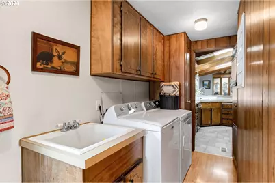 2760 Odell Hwy, Hood River, OR 97031 - Photo 24