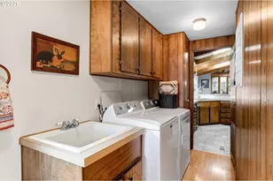 2760 Odell Hwy, Hood River, OR 97031 - Photo 24