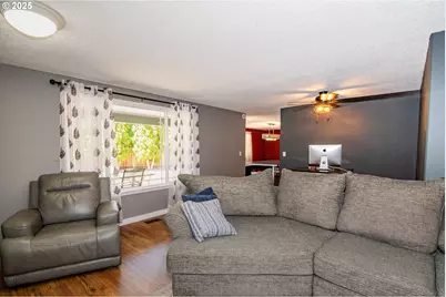 5148 Gatewood Dr, Klamath Falls, OR 97603 - Photo 14