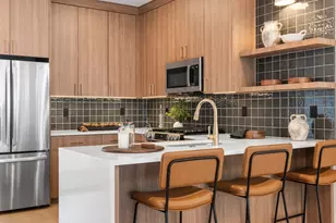 3611 SW Logan St, Portland, OR 97219 - Photo 2