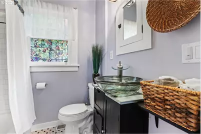 9897 NW Hoge Ave, Portland, OR 97231 - Photo 28