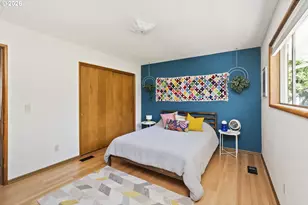 10818 SE Clay St, Portland, OR 97216 - Photo 22