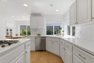 19724 Bennington Ct, West Linn, OR 97068 - Photo 16