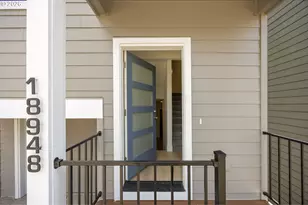 18934 Sw Northridge Ct, Beaverton, OR 97007 - Photo 2