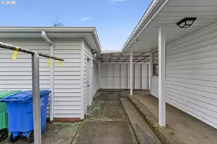 3214 NE 80th Ave, Portland, OR 97213 - Photo 30