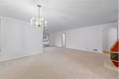 3214 NE 80th Ave, Portland, OR 97213 - Photo 8