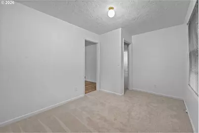 3214 NE 80th Ave, Portland, OR 97213 - Photo 6