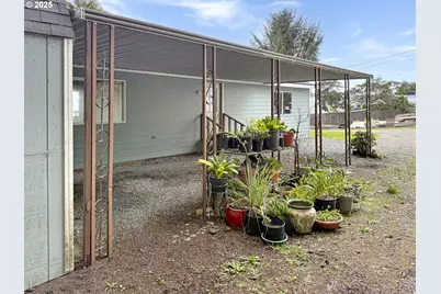 15609 Highway 101, Brookings, OR 97415 - Photo 6