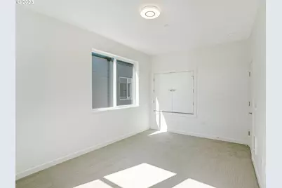 6841 N Montana Ave, Portland, OR 97217 - Photo 14
