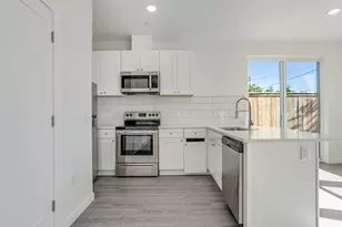 6841 N Montana Ave, Portland, OR 97217 - Photo 6