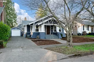 3915 NE 16th Ave, Portland, OR 97212 - Photo 2