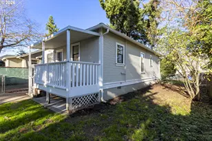 7912 SE Harold St, Portland, OR 97206 - Photo 26