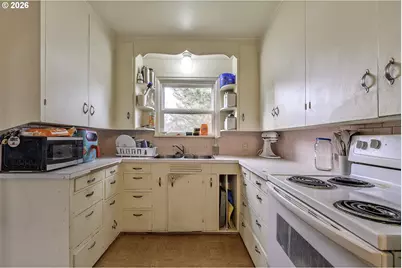 1701 Ash St, Forest Grove, OR 97116 - Photo 16