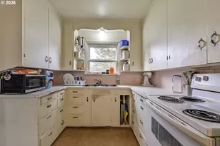 1701 Ash St, Forest Grove, OR 97116 - Photo 16