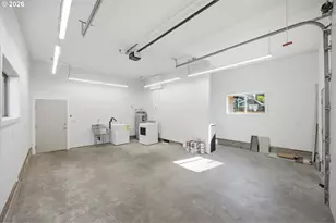 9234 N Central St, Portland, OR 97203 - Photo 30
