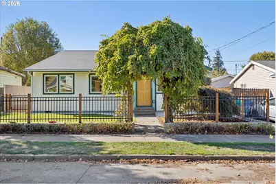 9234 N Central St, Portland, OR 97203 - Photo 2
