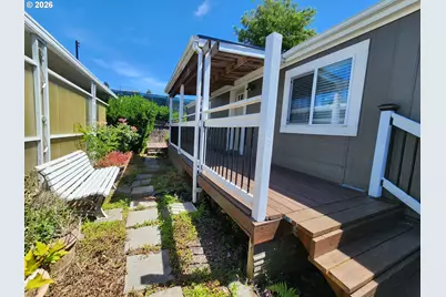 2804 SE Courtney Ave #12, Milwaukie, OR 97222 - Photo 2