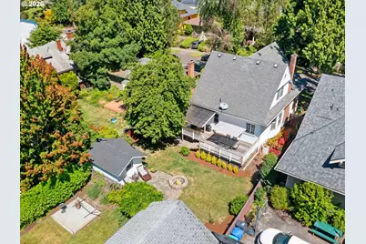 3144 NE Everett St, Portland, OR 97232 - Photo 38
