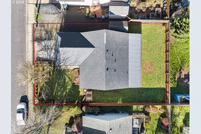 692 N 1st St, Creswell, OR 97426 - Photo 46