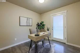 3705 SE 107th Ave, Portland, OR 97266 - Photo 12