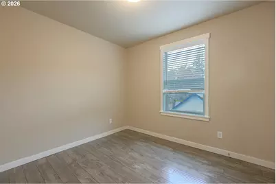 3705 SE 107th Ave, Portland, OR 97266 - Photo 20