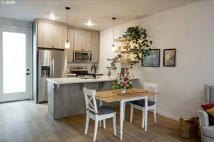 6272 NE 6th Ave, Portland, OR 97211 - Photo 14