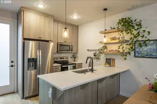 6272 NE 6th Ave, Portland, OR 97211 - Photo 16