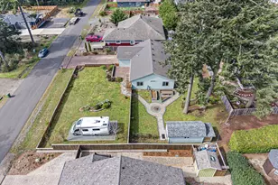 1155 12th Ct SE, Bandon, OR 97411 - Photo 44