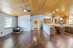 1155 12th Ct SE, Bandon, OR 97411 - Photo 6