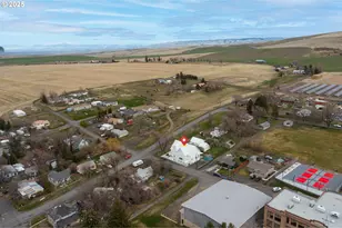 402 E Main St, Weston, OR 97886 - Photo 6