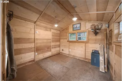 18144 NE Hamilton Butte Dr, Prineville, OR 97754 - Photo 32