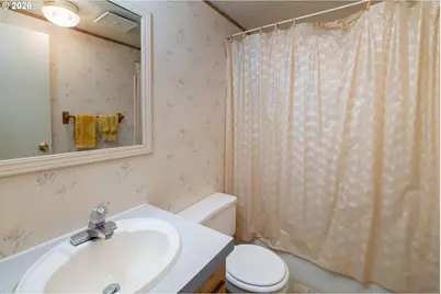 11614 Alderwood Dr, La Pine, OR 97739 - Photo 8