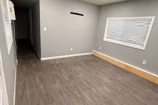 3817 W 10th St, The Dalles, OR 97058 - Photo 2