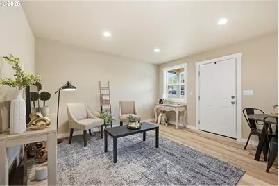 481 N D St, Lowell, OR 97452 - Photo 4