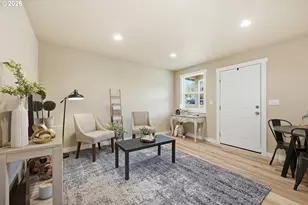 481 N D St, Lowell, OR 97452 - Photo 4