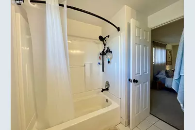 3851 Edgewood Dr, North Bend, OR 97459 - Photo 36